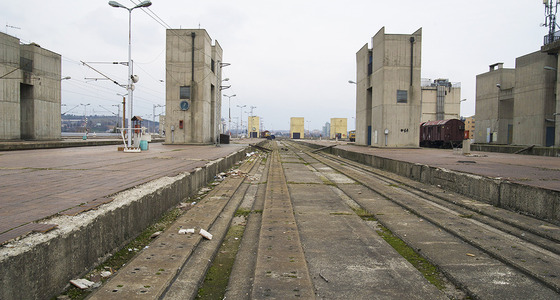 Large thumb pezi 5433