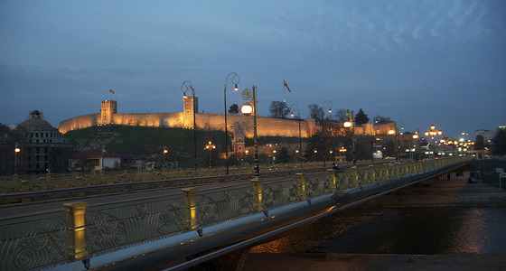 Large thumb pezi 5645