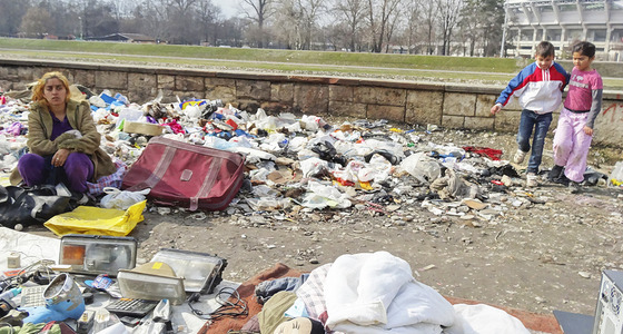 Large thumb pezi 611